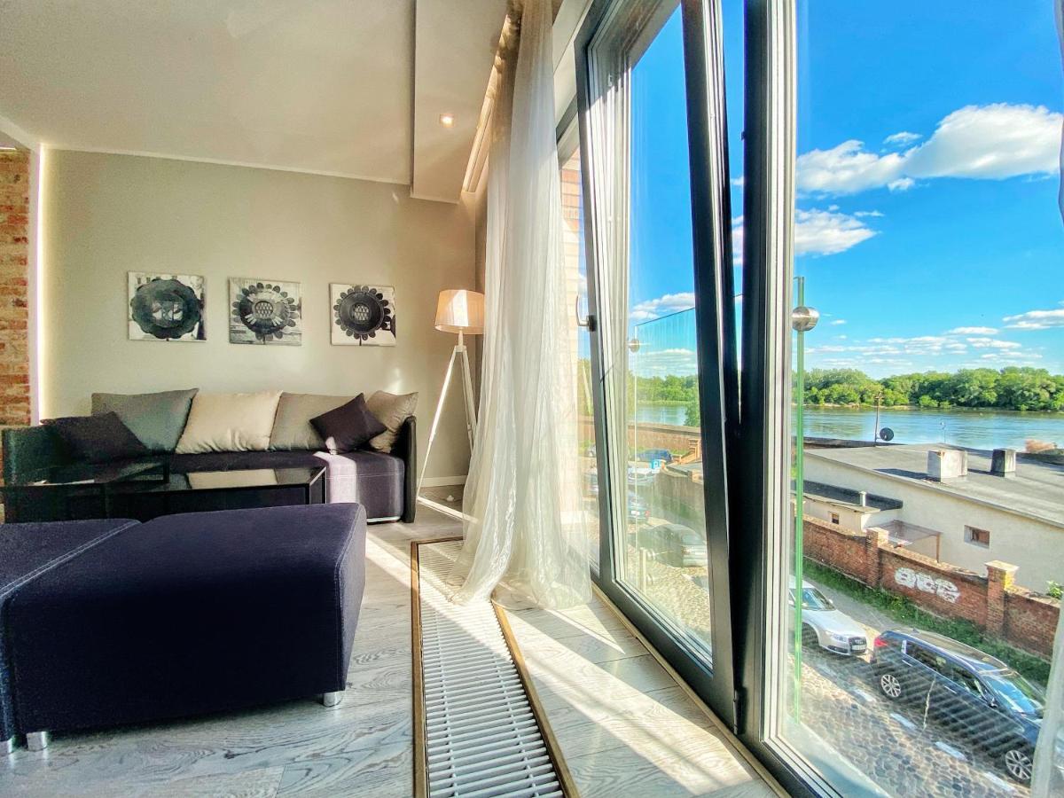 Bp III Premium Appartement Stary Toruń Buitenkant foto