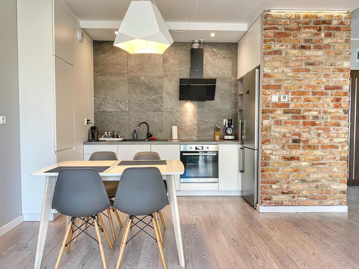 Bp III Premium Appartement Stary Toruń Buitenkant foto
